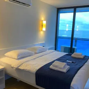 Orbi Sea View Апартаменты